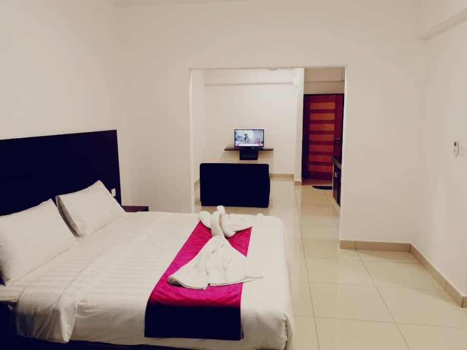 Marina Heights Hotel&Residences Lumut Exterior foto